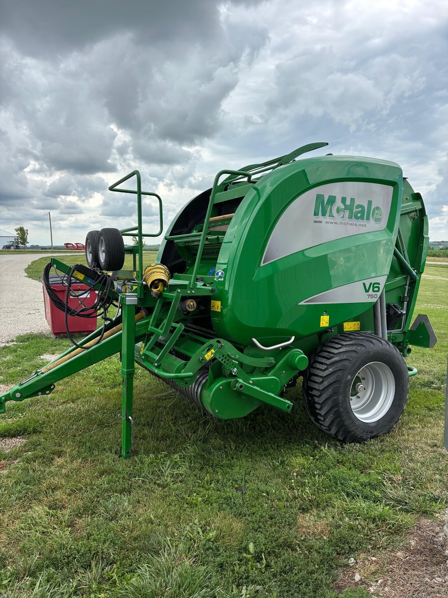 2020 McHale V6750 Round Baler