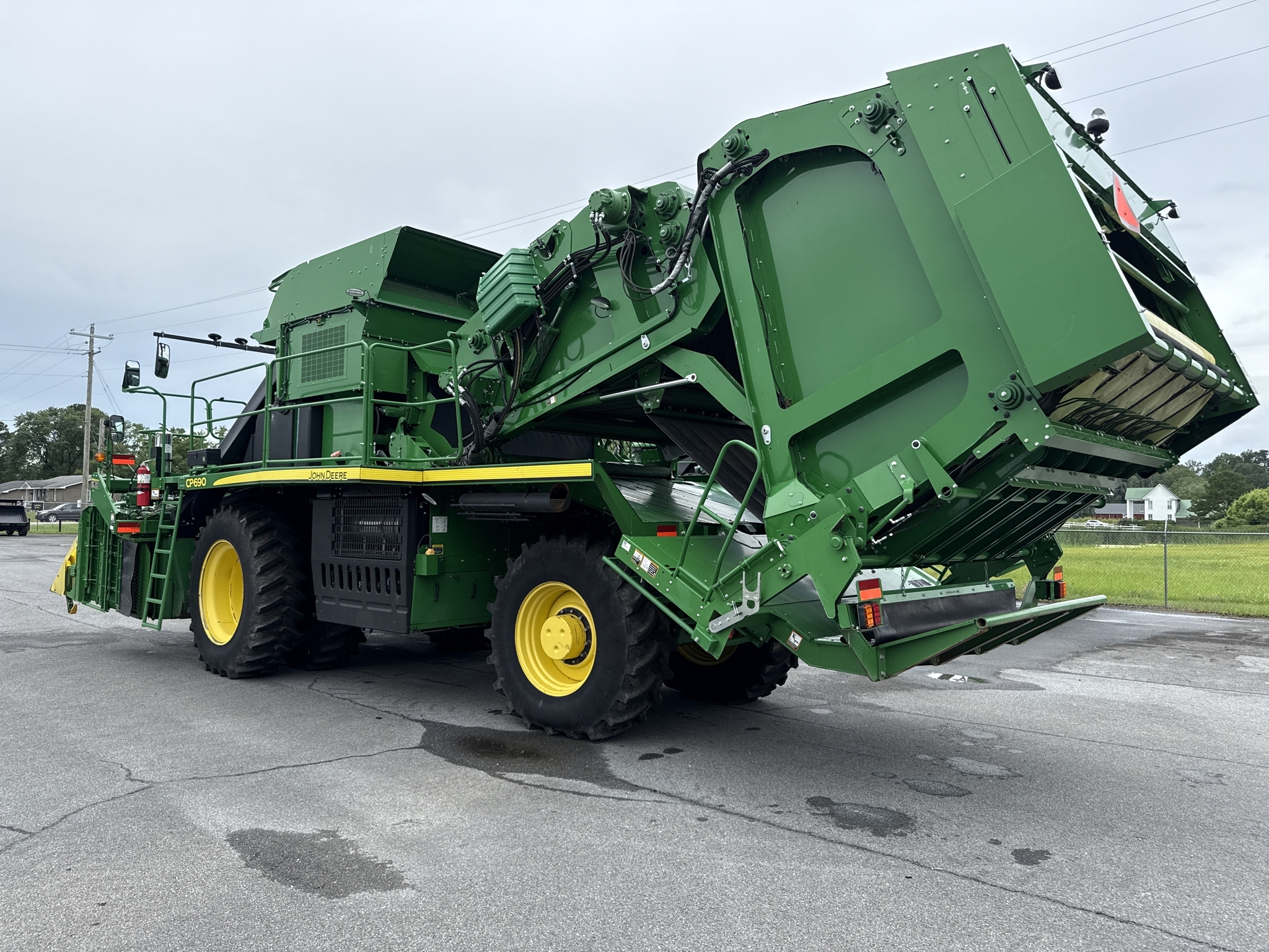 2021 John Deere CP690 Cotton Equipment
