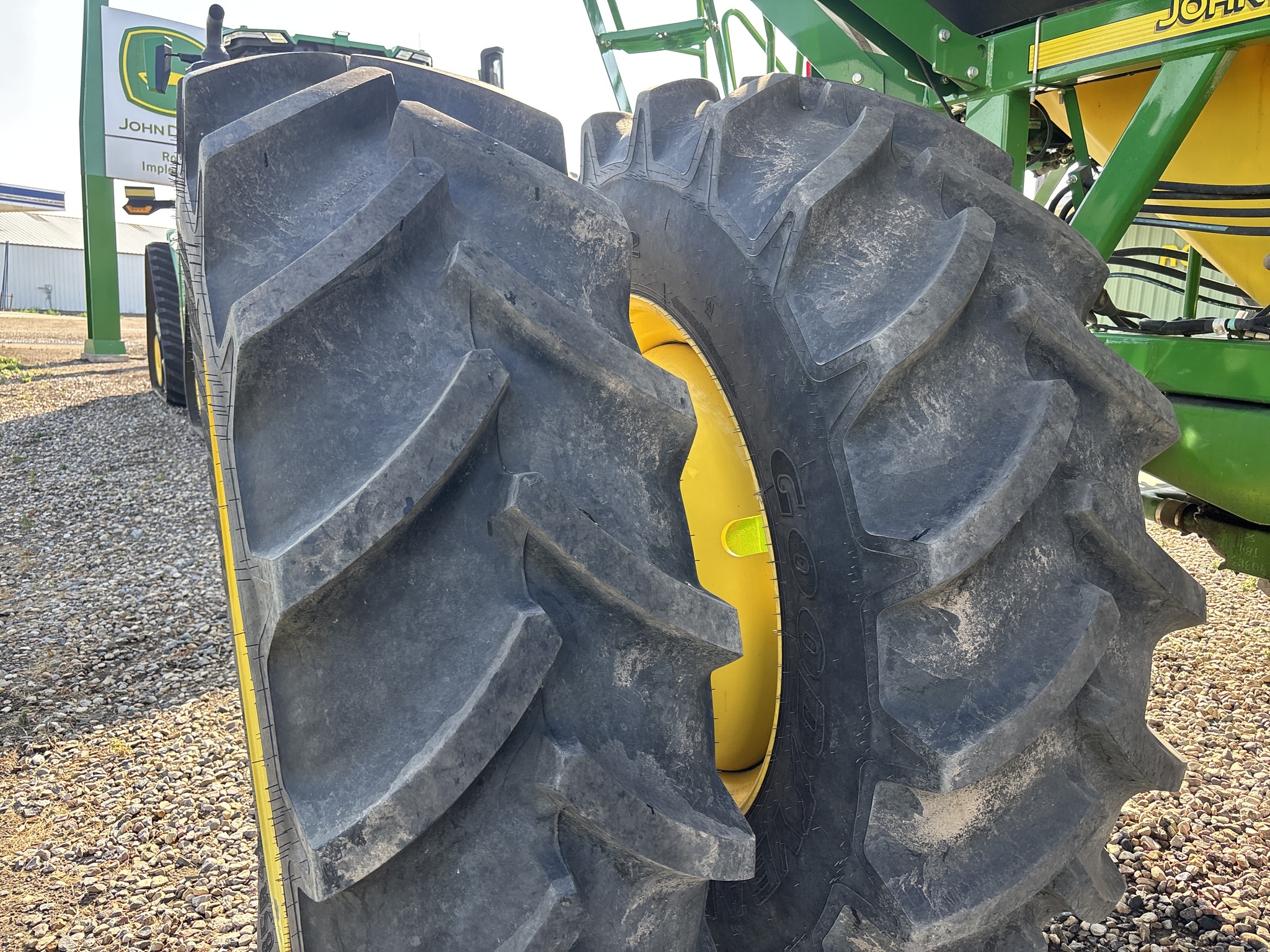 2022 John Deere N560 Air Seeder