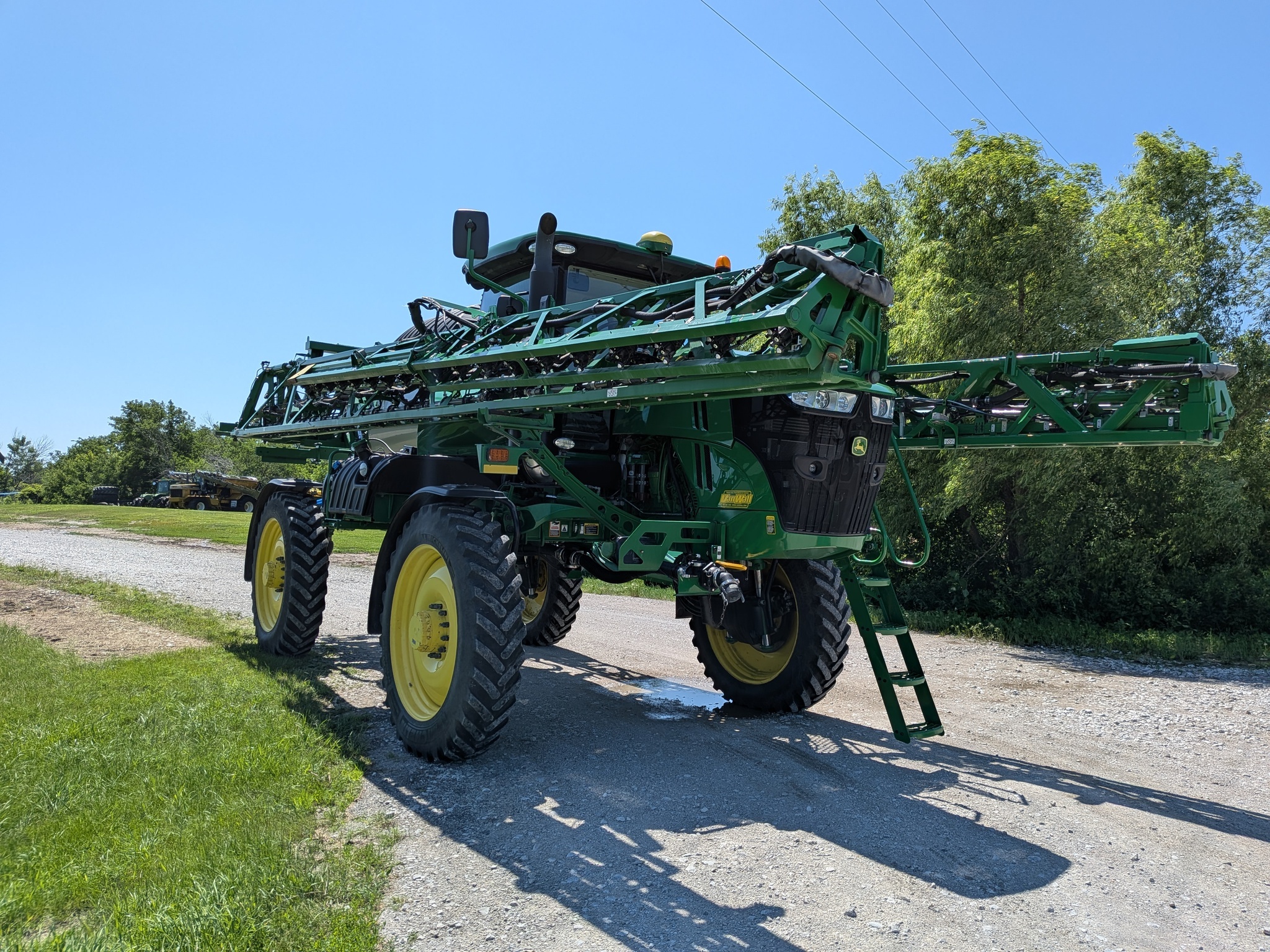 2021 John Deere R4044 Self-Propelled Sprayer