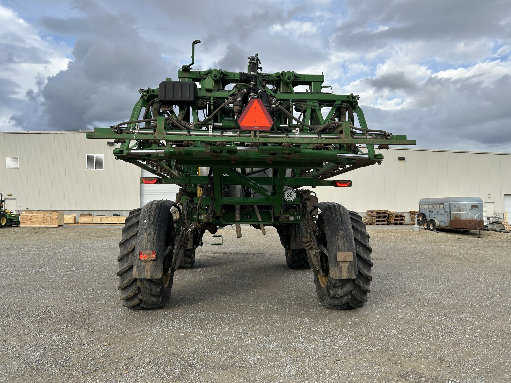 2024 John Deere 412R Self-Propelled Sprayer