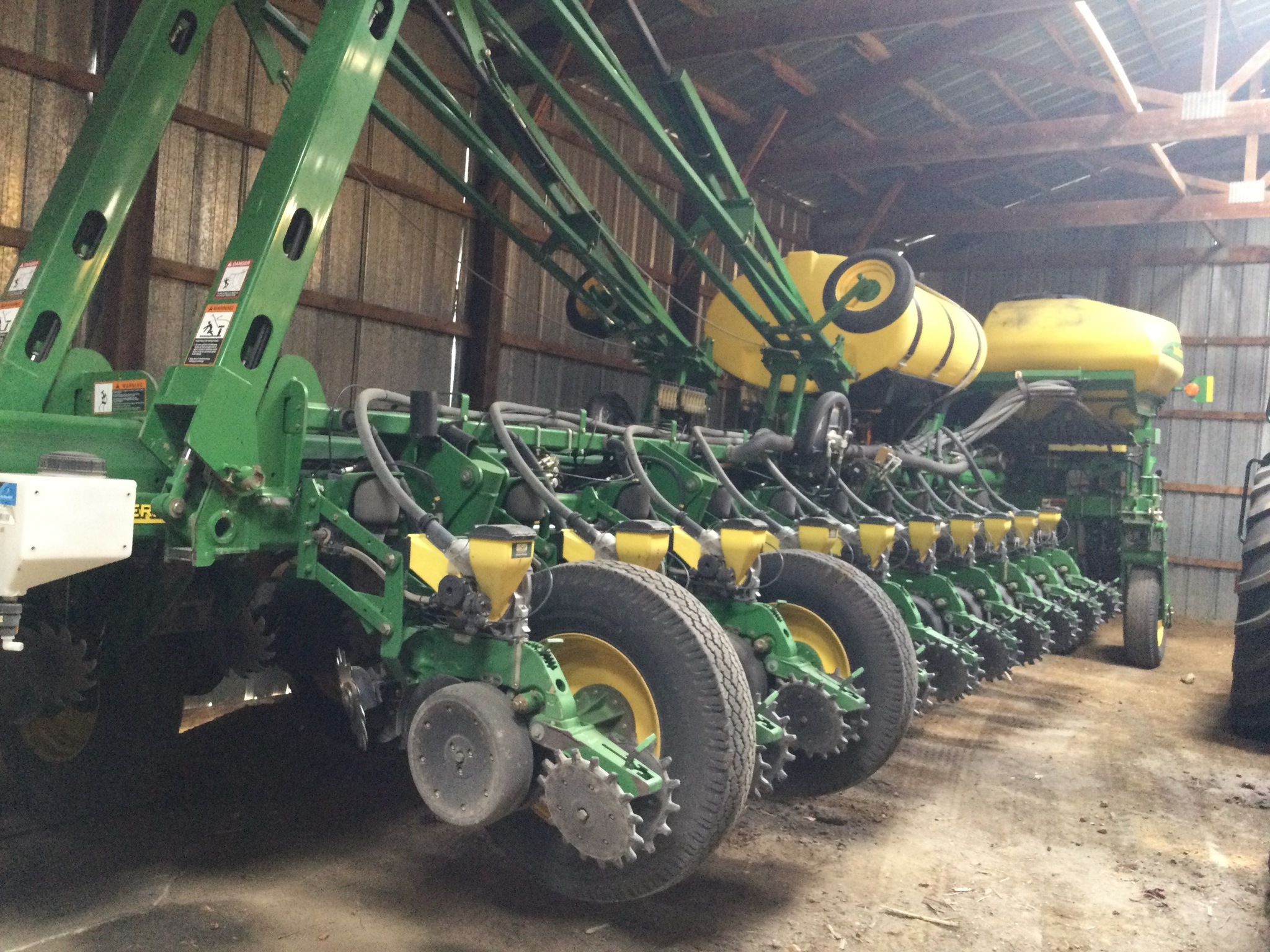 2010 John Deere 1770NT CCS Planter