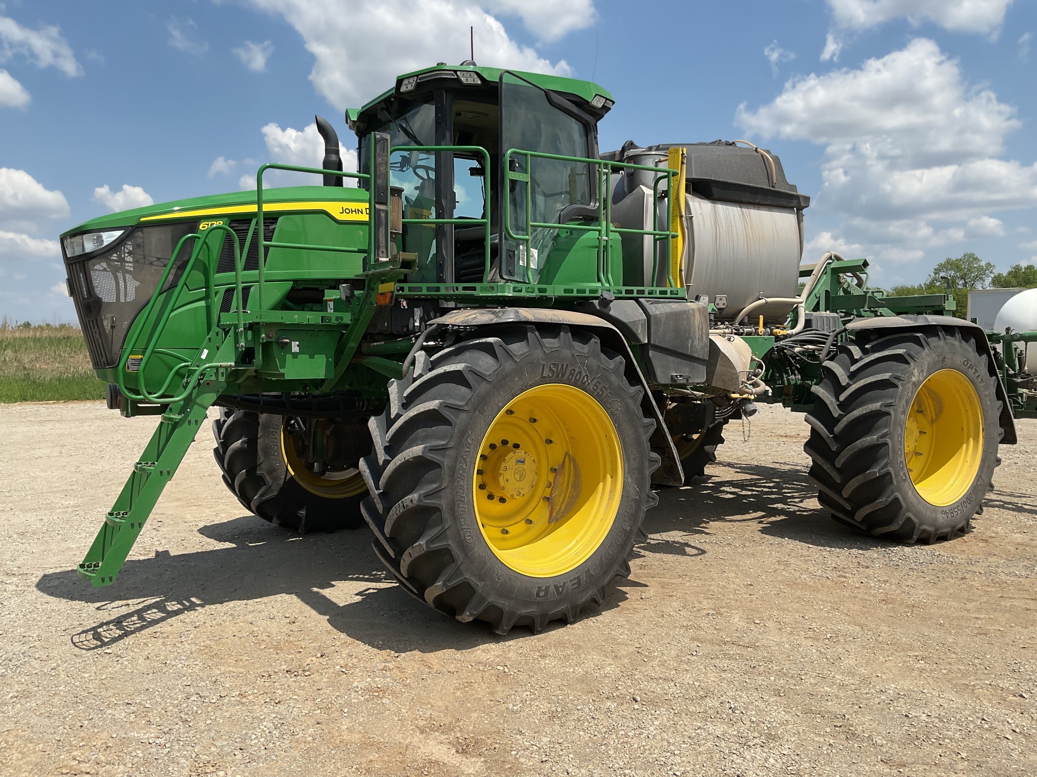 2022 John Deere 612R Self-Propelled Sprayer
