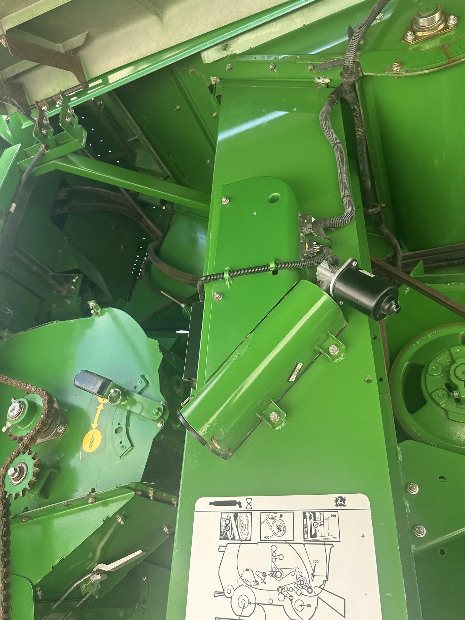 2012 John Deere S690 Combine