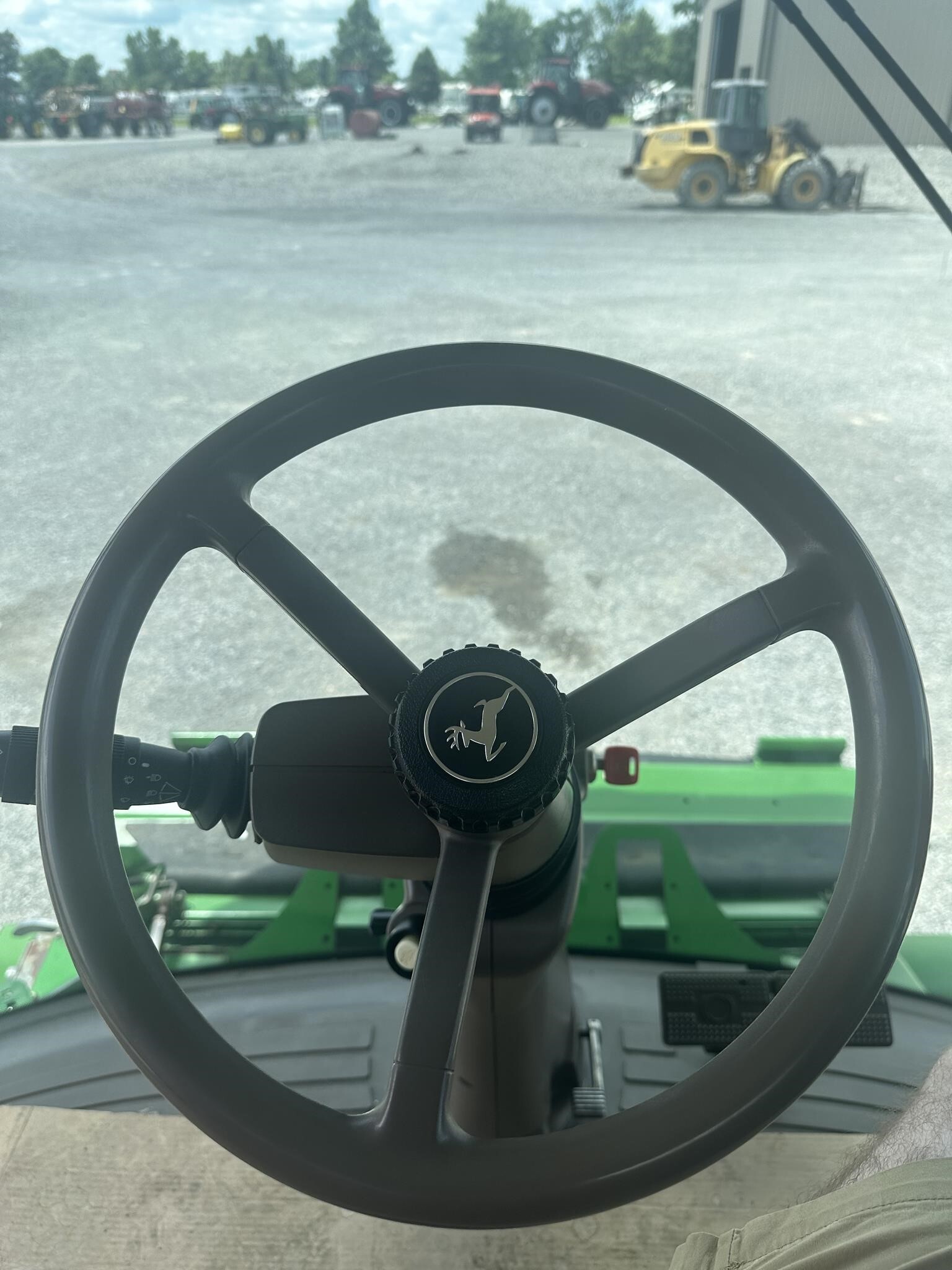 2012 John Deere S690 Combine