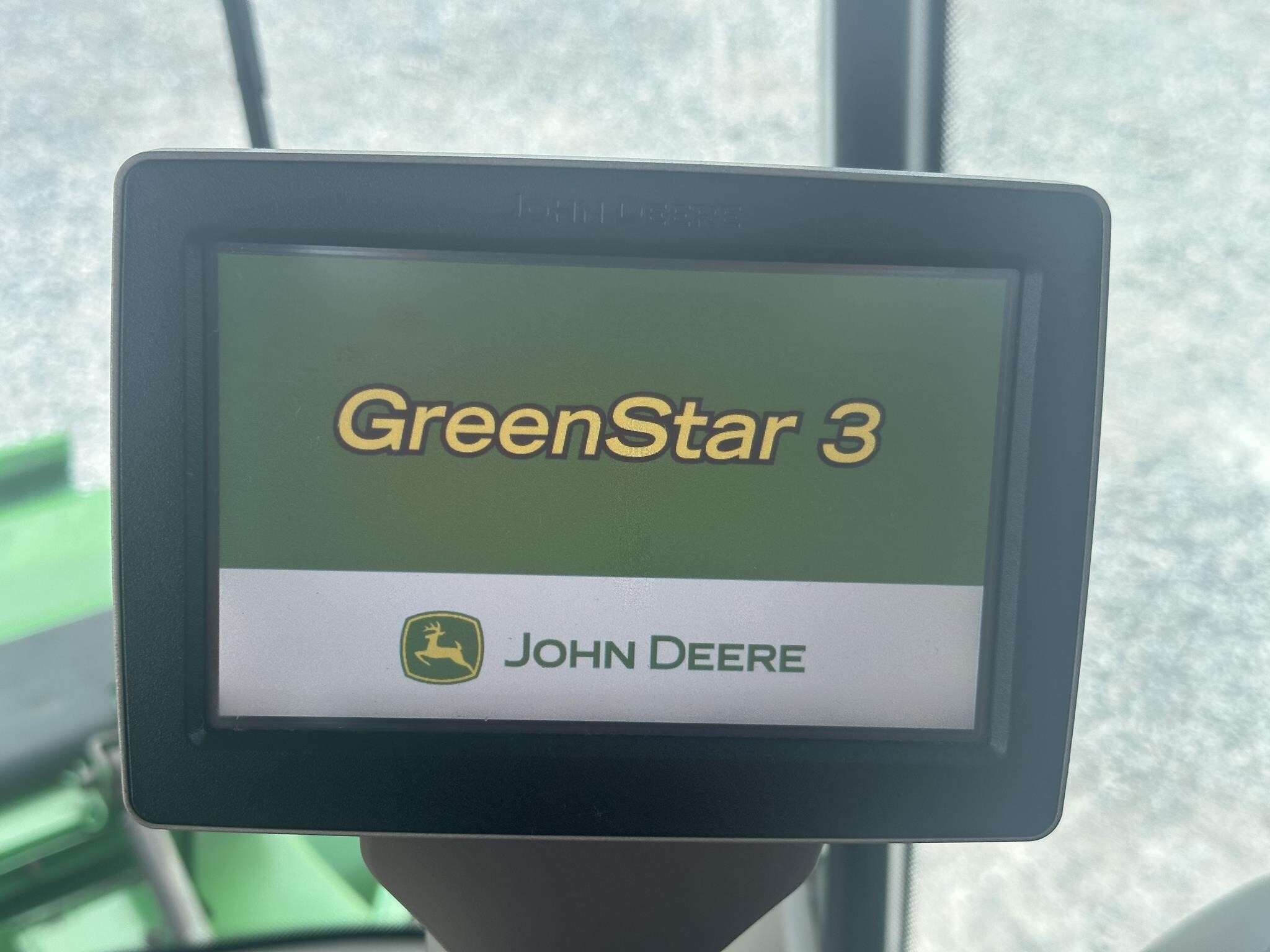 2012 John Deere S690 Combine