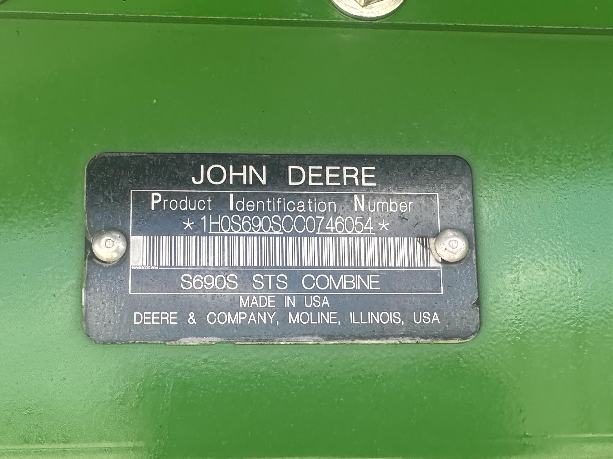 2012 John Deere S690 Combine