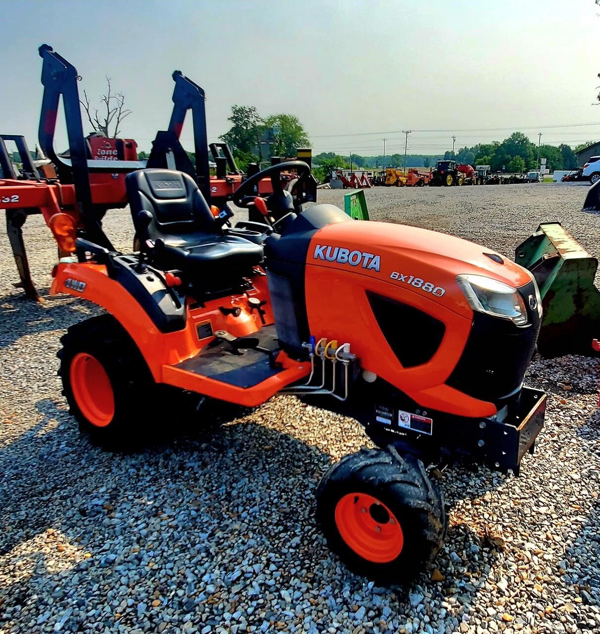  Kubota BX1880 Tractor