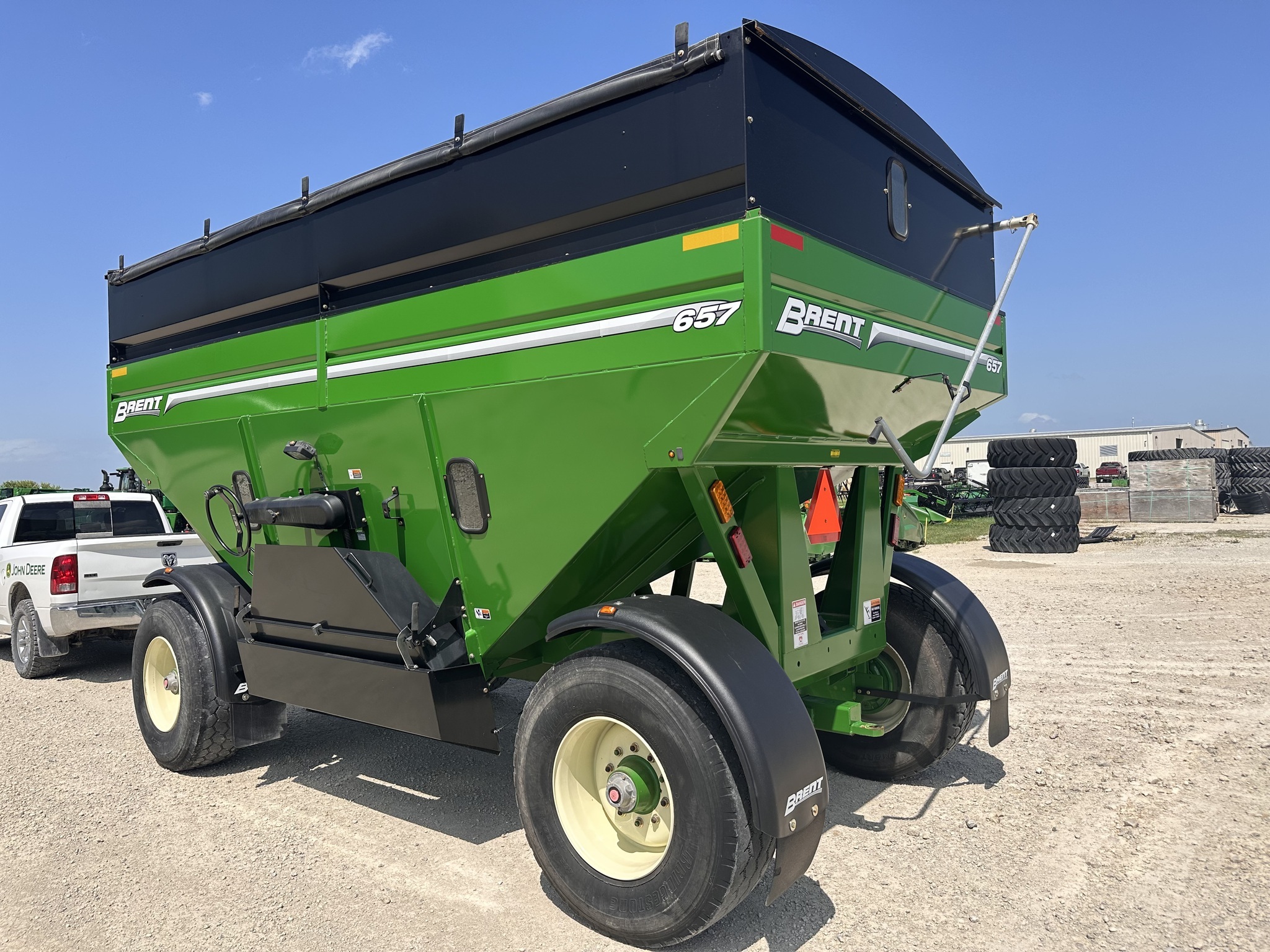 2017 Brent 657 Gravity Wagon