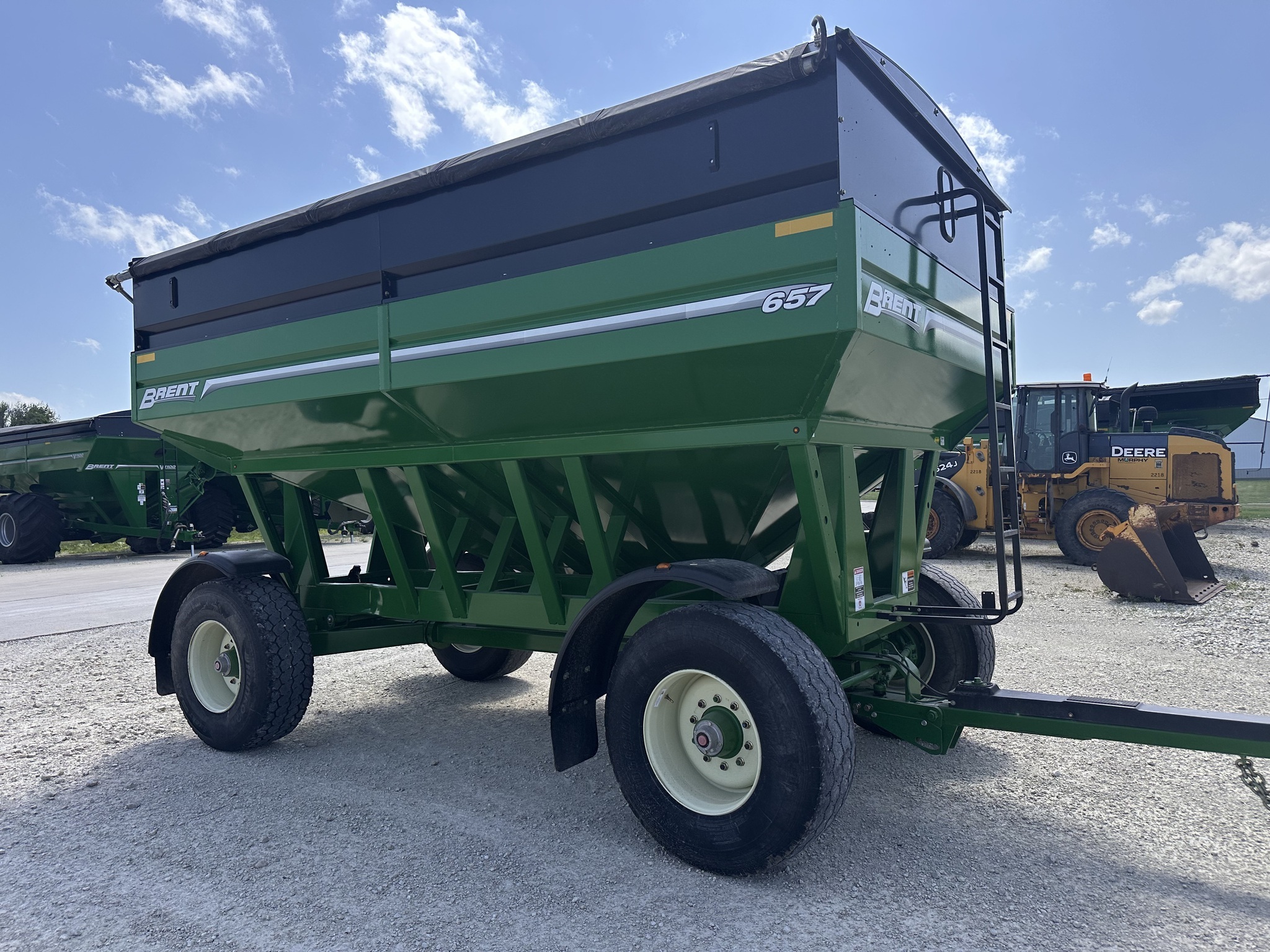 2017 Brent 657 Gravity Wagon