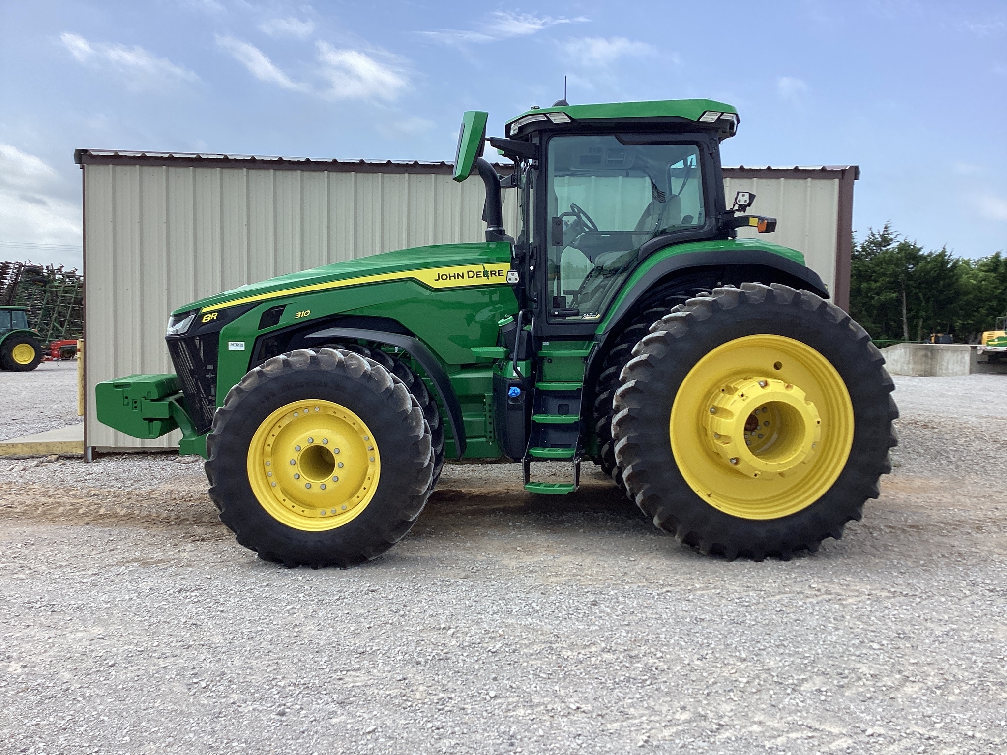 2024 John Deere 8R 310 Tractor