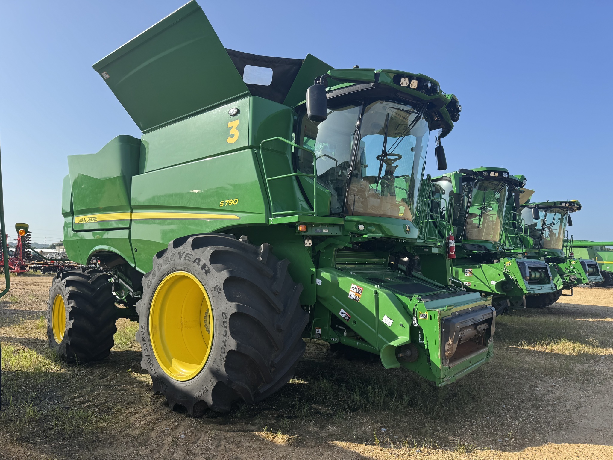 2023 John Deere S790 Combine