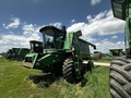 1998 John Deere 9510 Combine