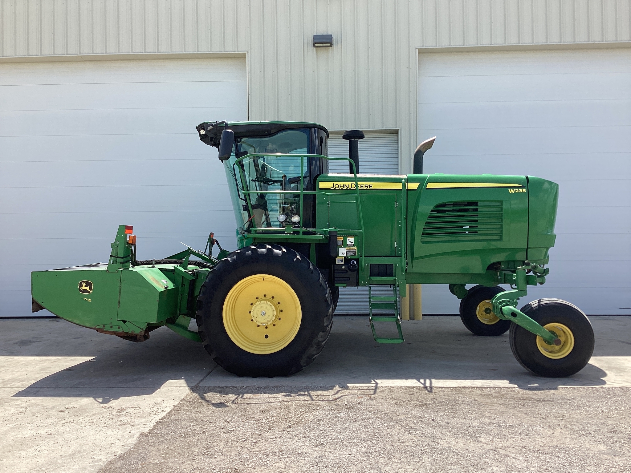 2016 John Deere W235 Self-Propelled Windrowers and Swather