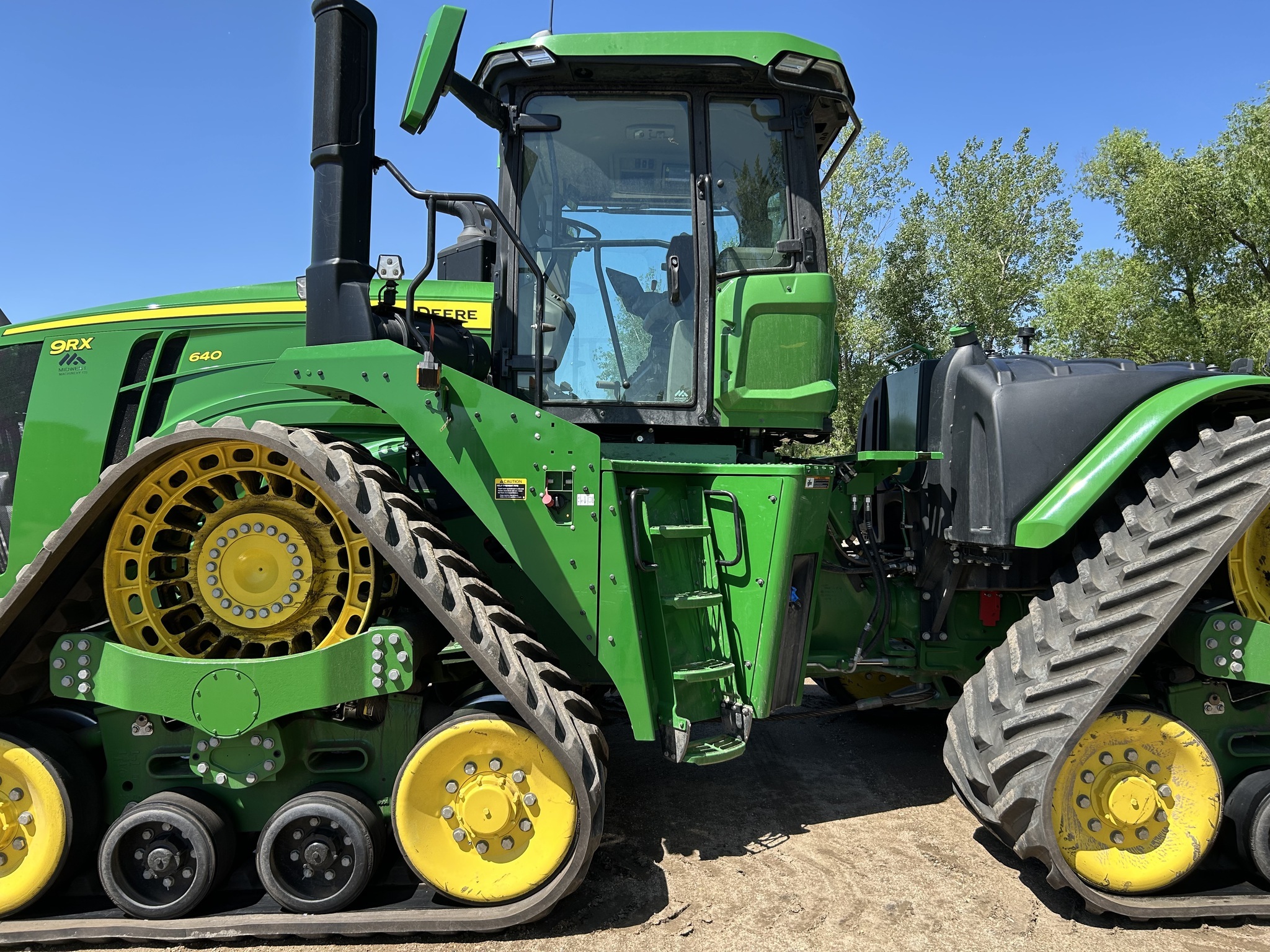 2024 John Deere 9RX 640 Tractor