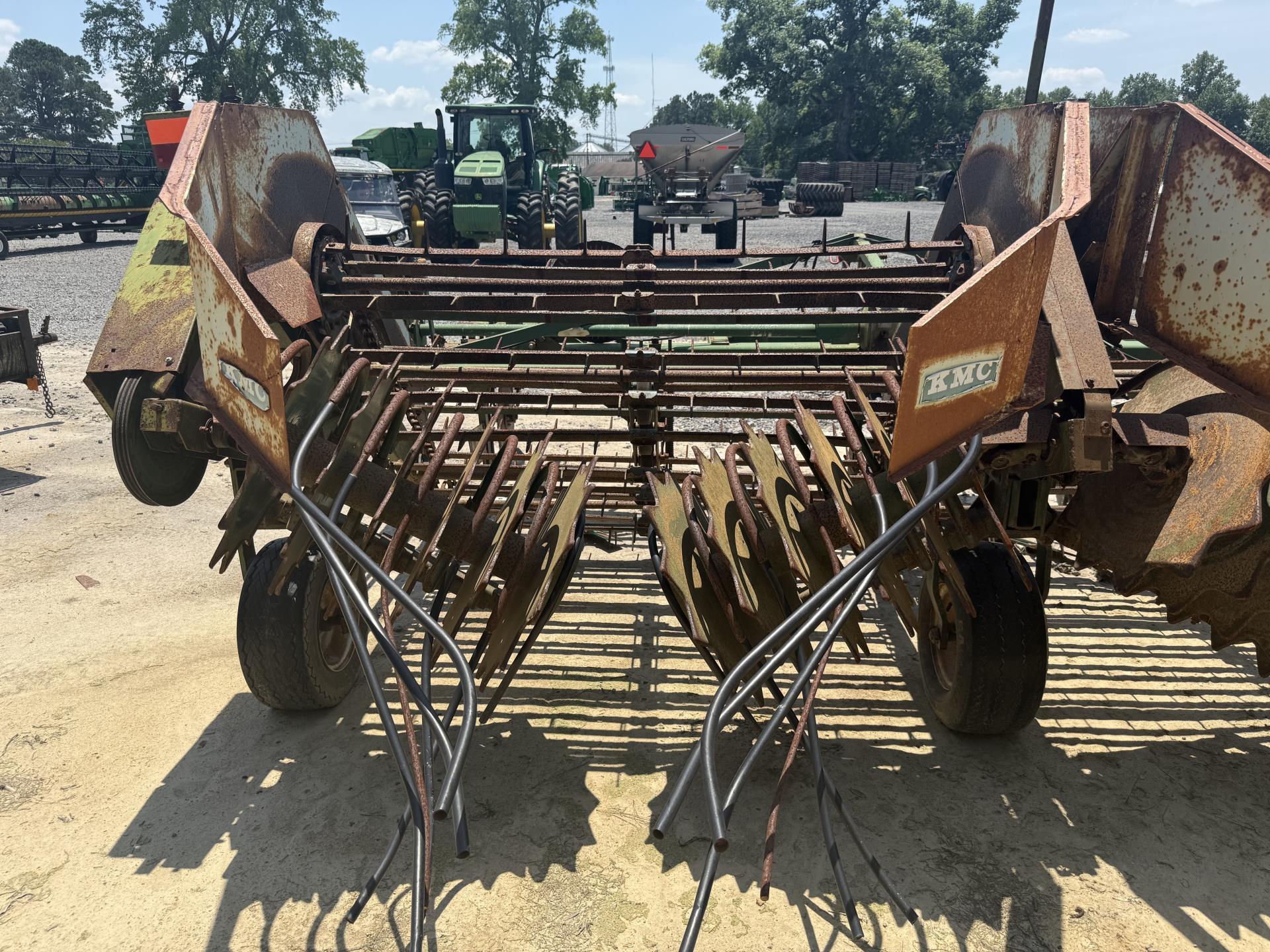  Kelley Manufacturing 4-36 Peanut Equipment