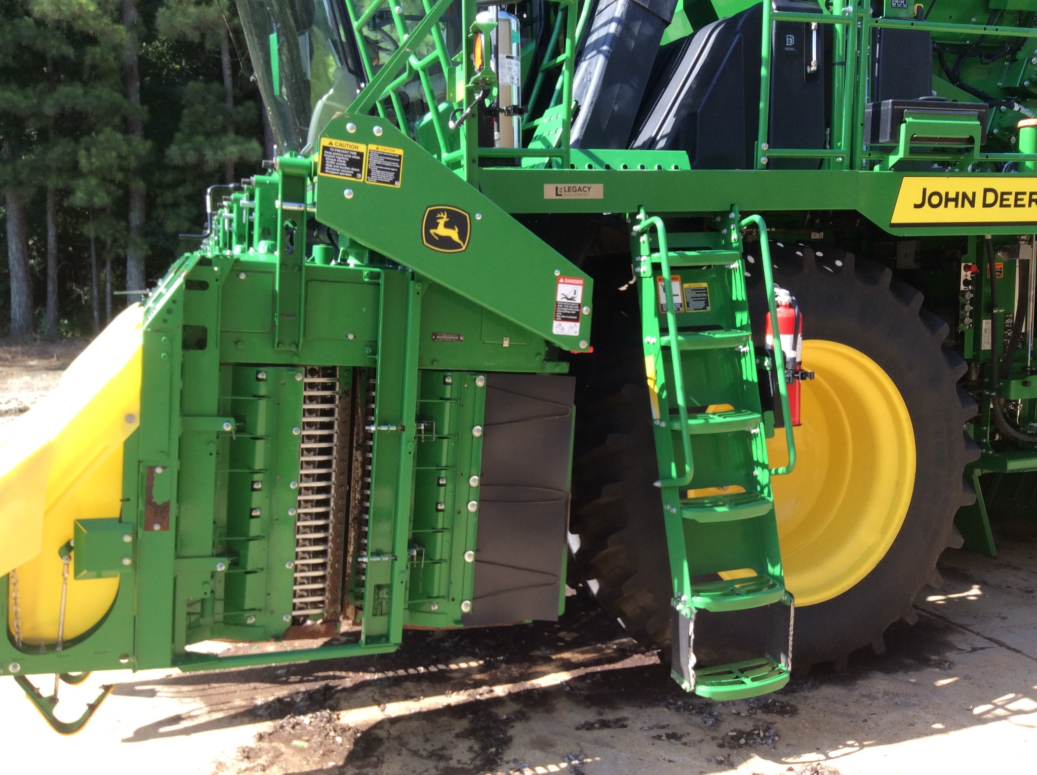 2023 John Deere CP770 Cotton Equipment