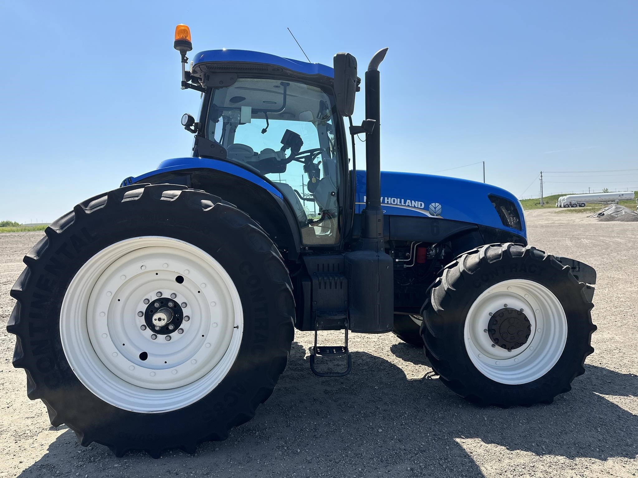 2014 New Holland T7.260 Tractor