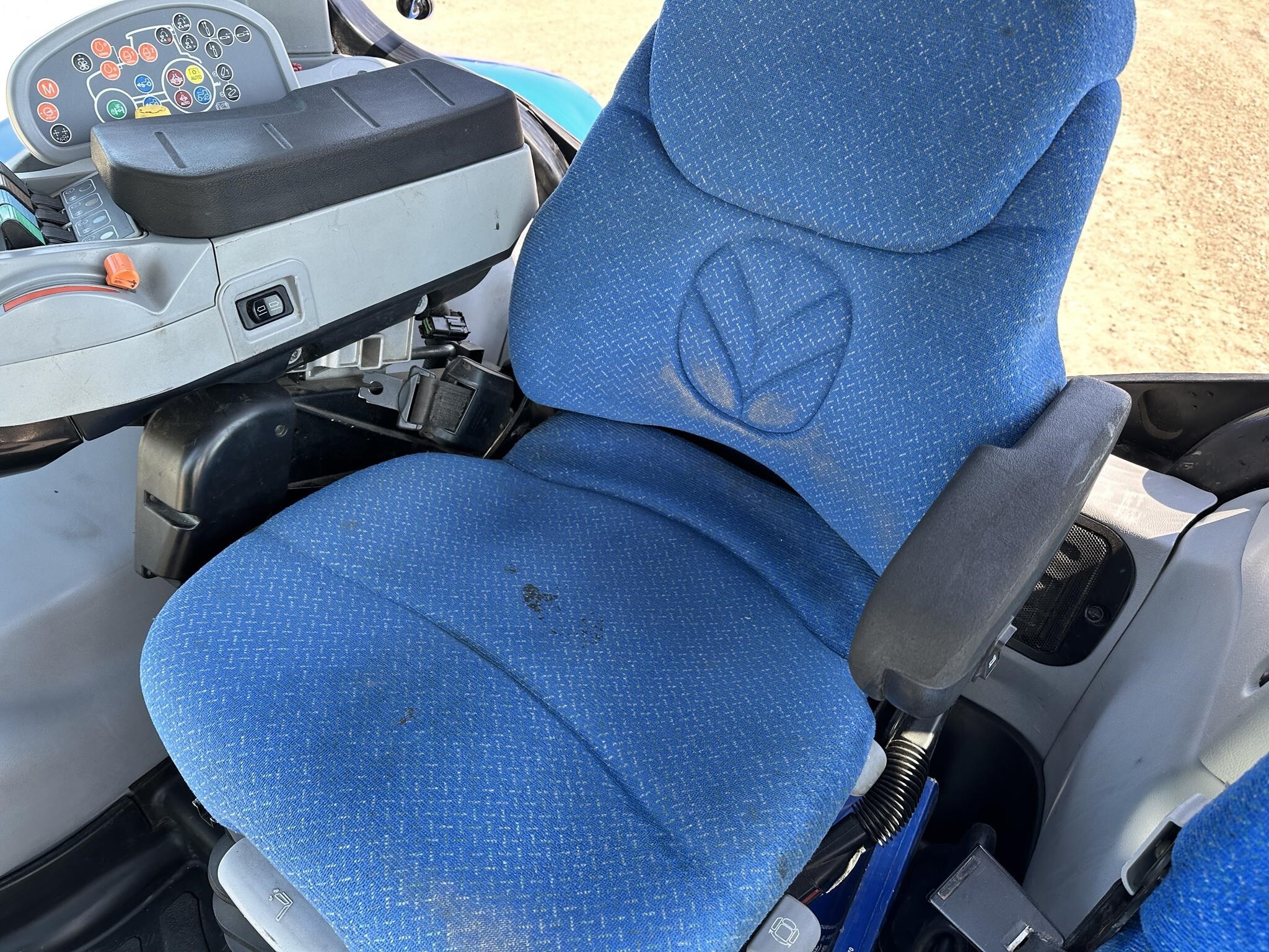 2014 New Holland T7.260 Tractor