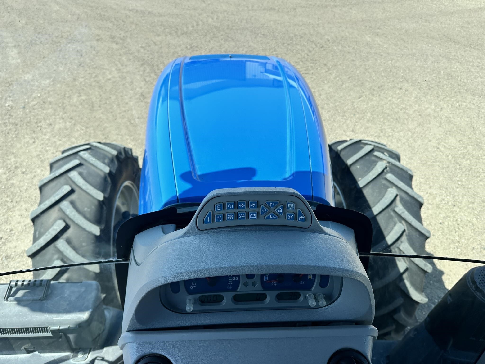 2014 New Holland T7.260 Tractor