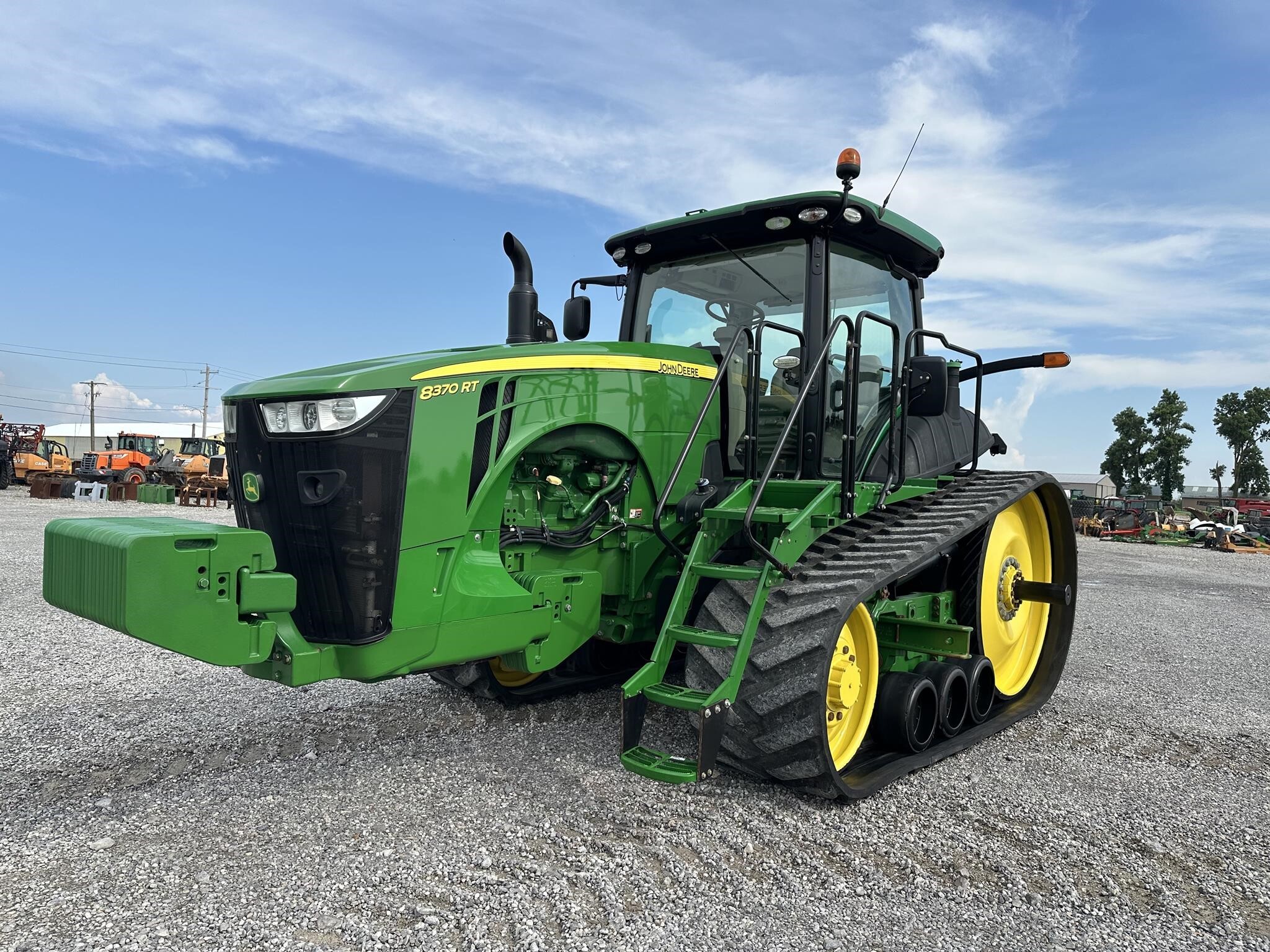2015 John Deere 8370RT Tractor