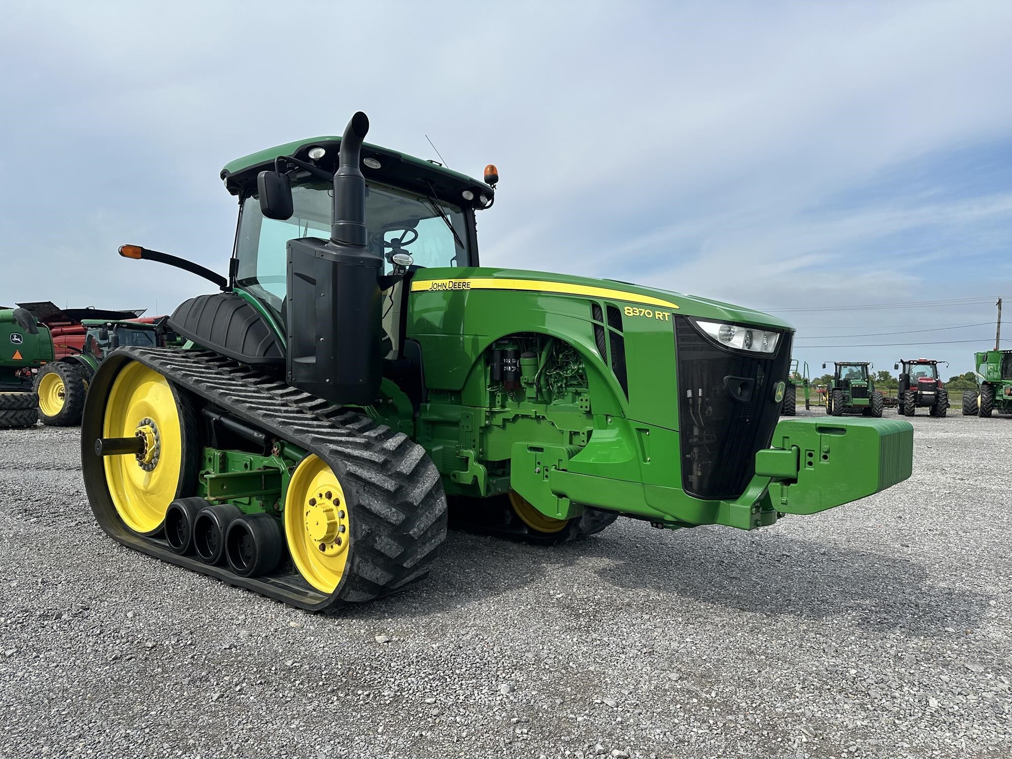 2015 John Deere 8370RT Tractor