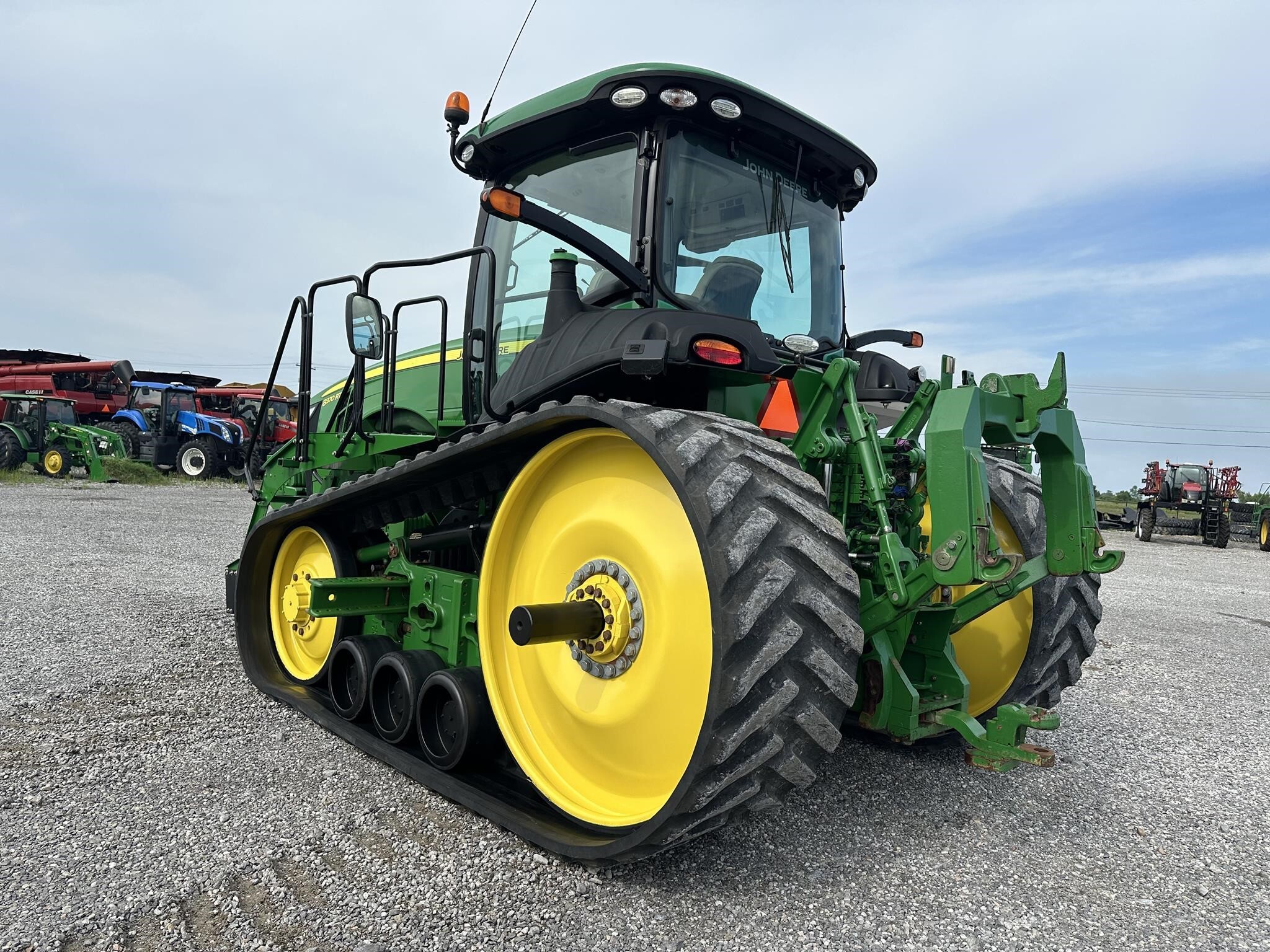 2015 John Deere 8370RT Tractor