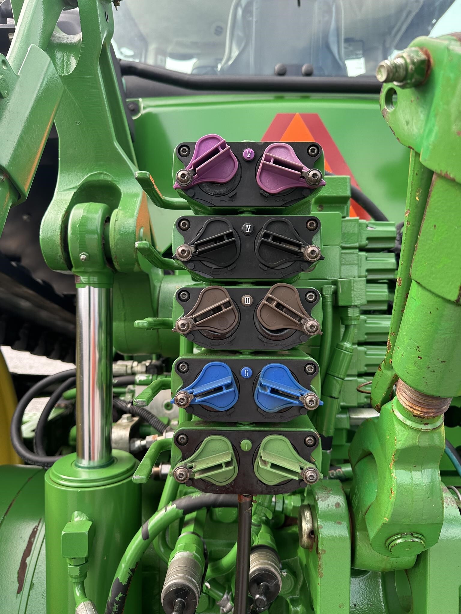 2015 John Deere 8370RT Tractor