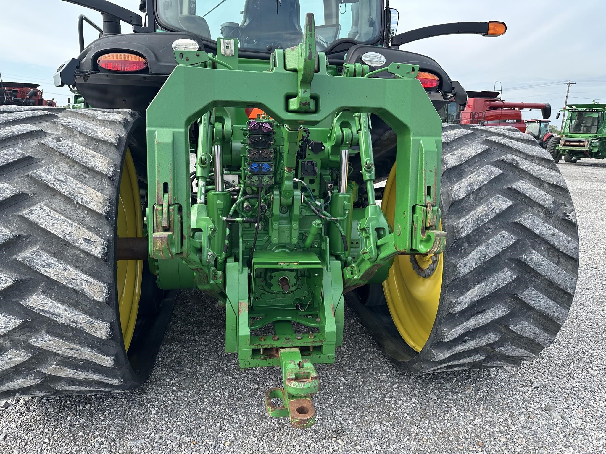 2015 John Deere 8370RT Tractor