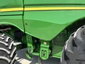 2017 John Deere S680 Combine