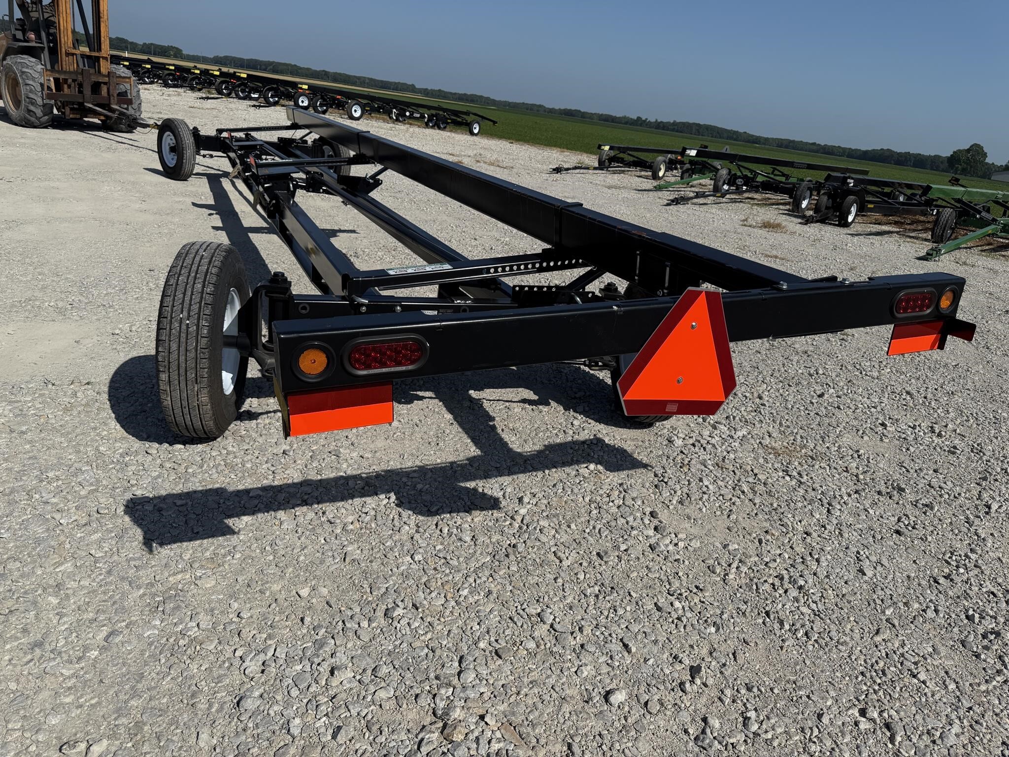 J&M 4WS15-32 Header Trailer