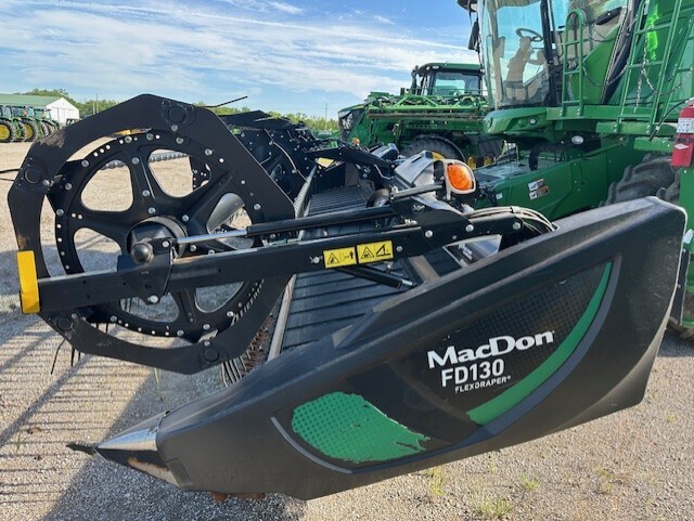 2018 MacDon FD130 Platform