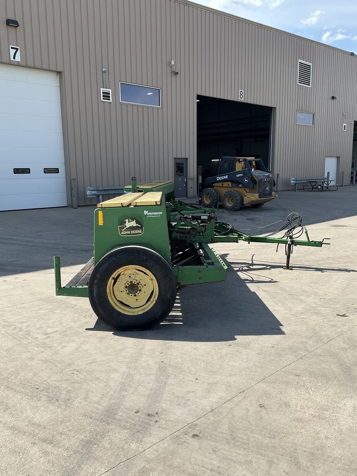 1983 John Deere 8300 Drill