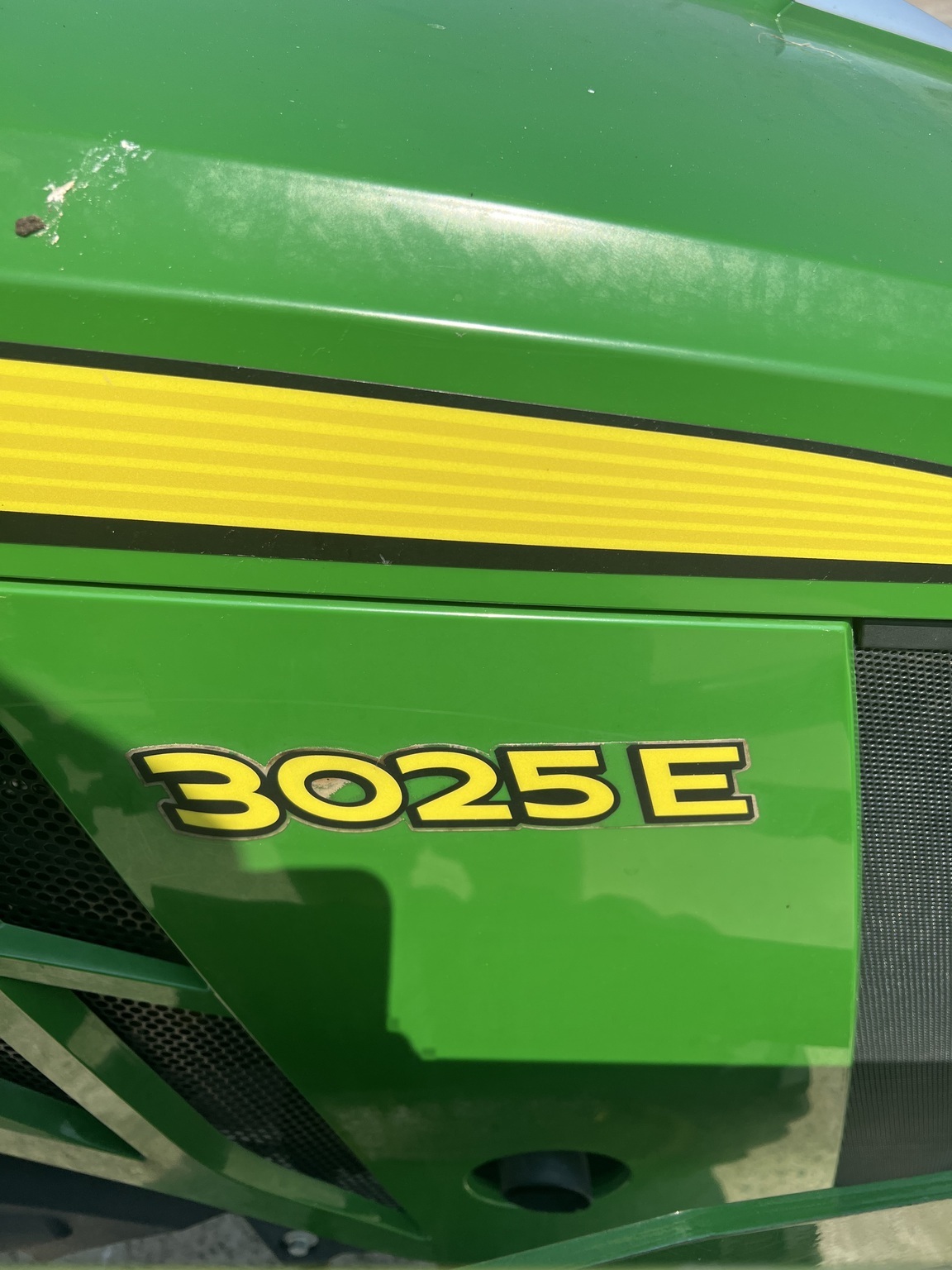 2021 John Deere 3025E Tractor