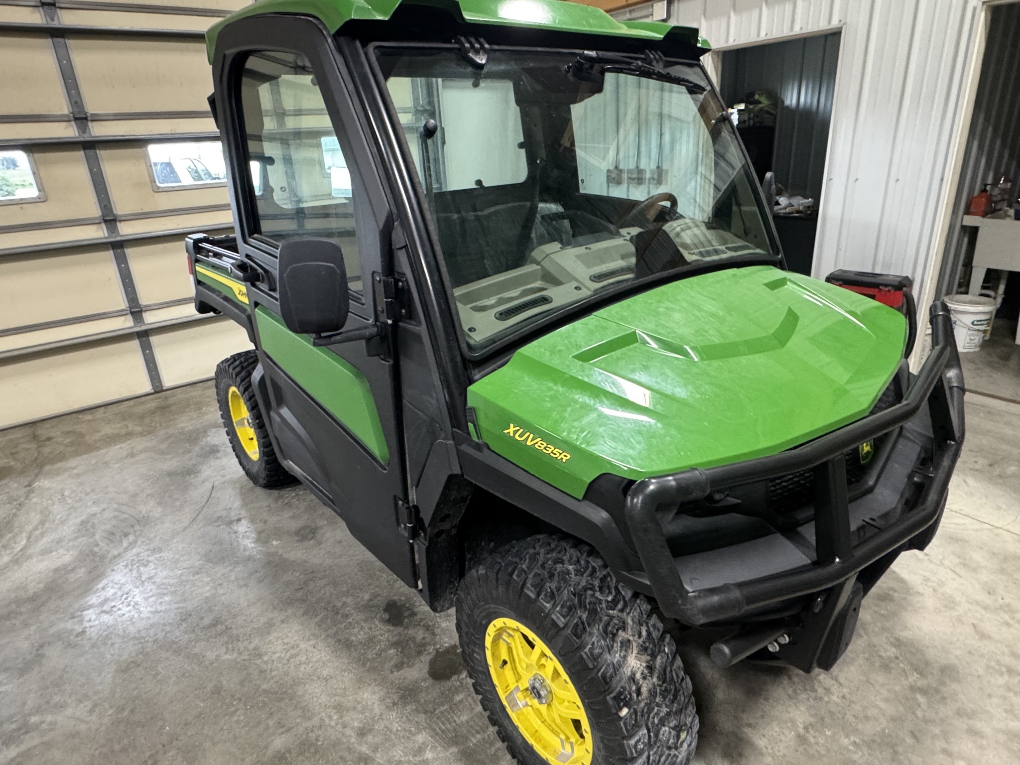 2023 John Deere XUV835R ATVs and Utility Vehicle