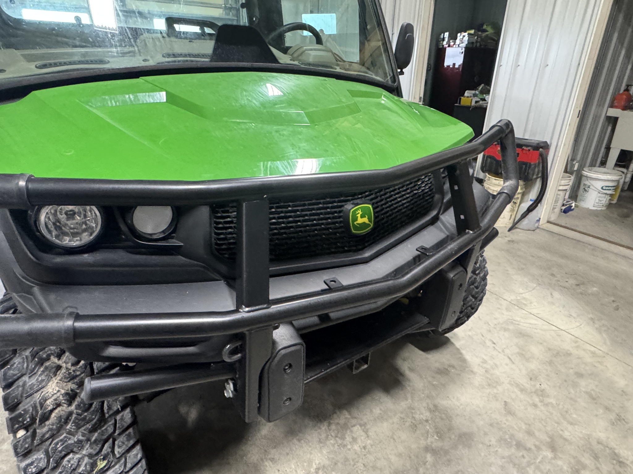 2023 John Deere XUV835R ATVs and Utility Vehicle