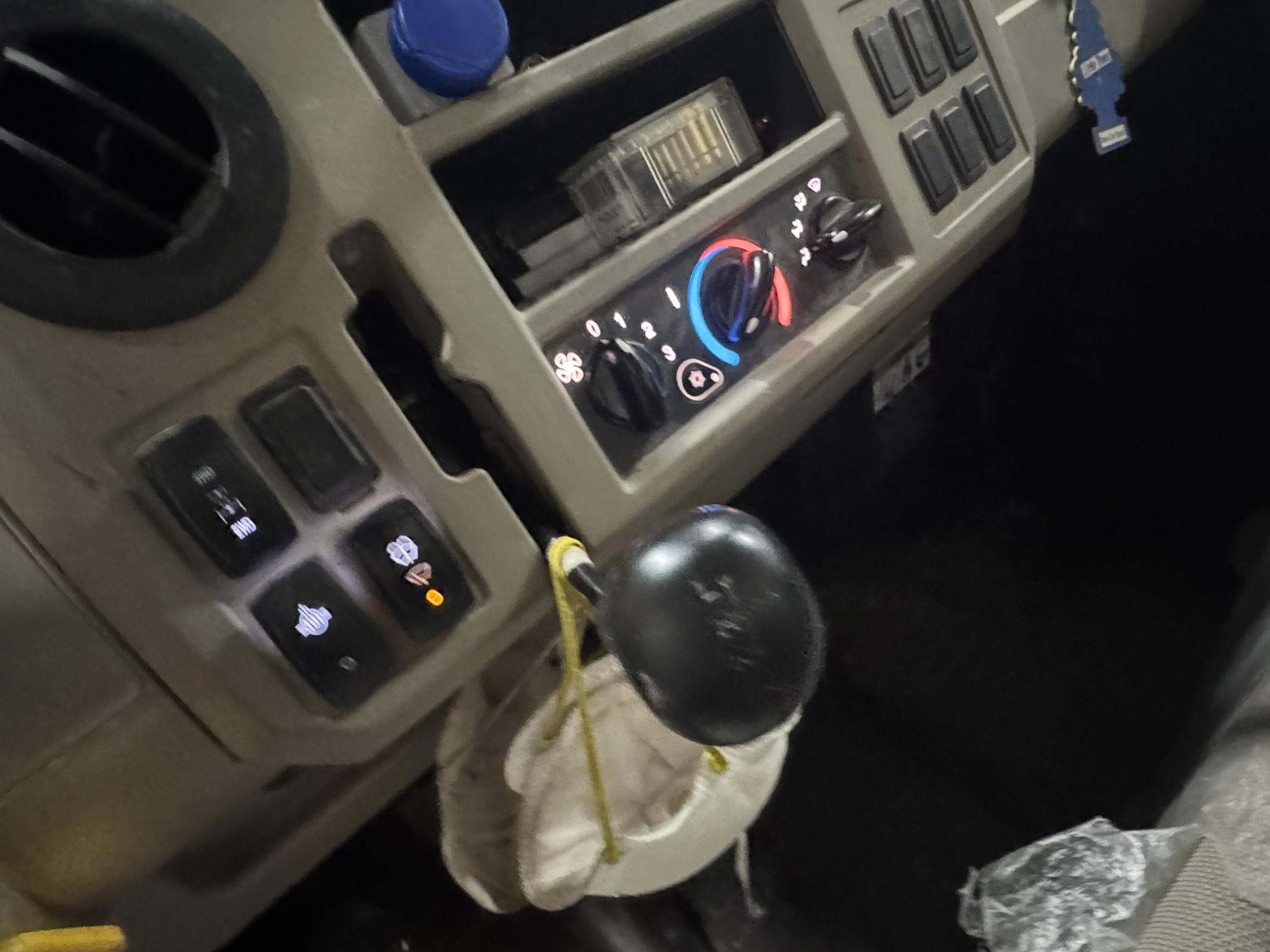 2023 John Deere XUV835R ATVs and Utility Vehicle