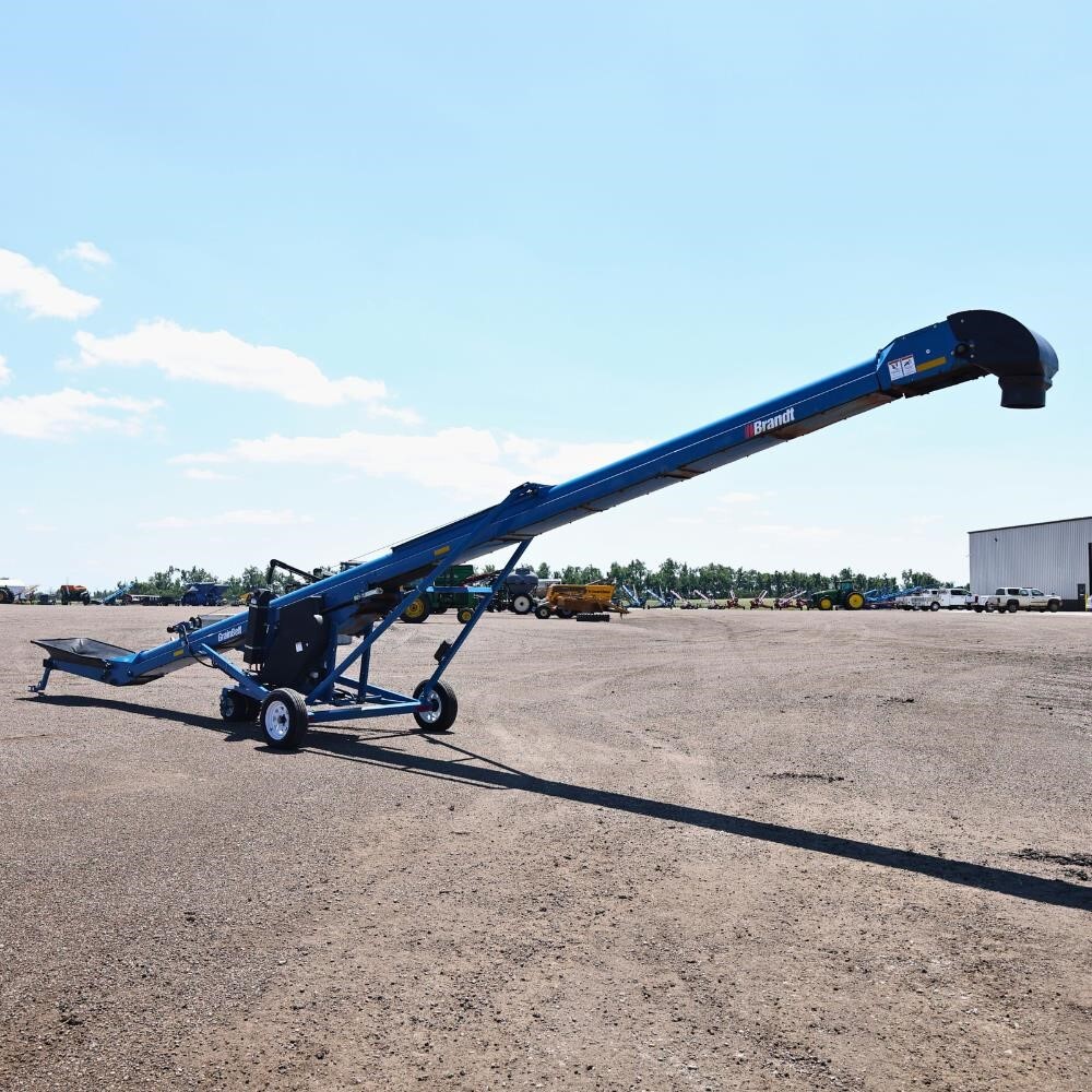 2018 Brandt 1547LP+ Augers and Conveyor