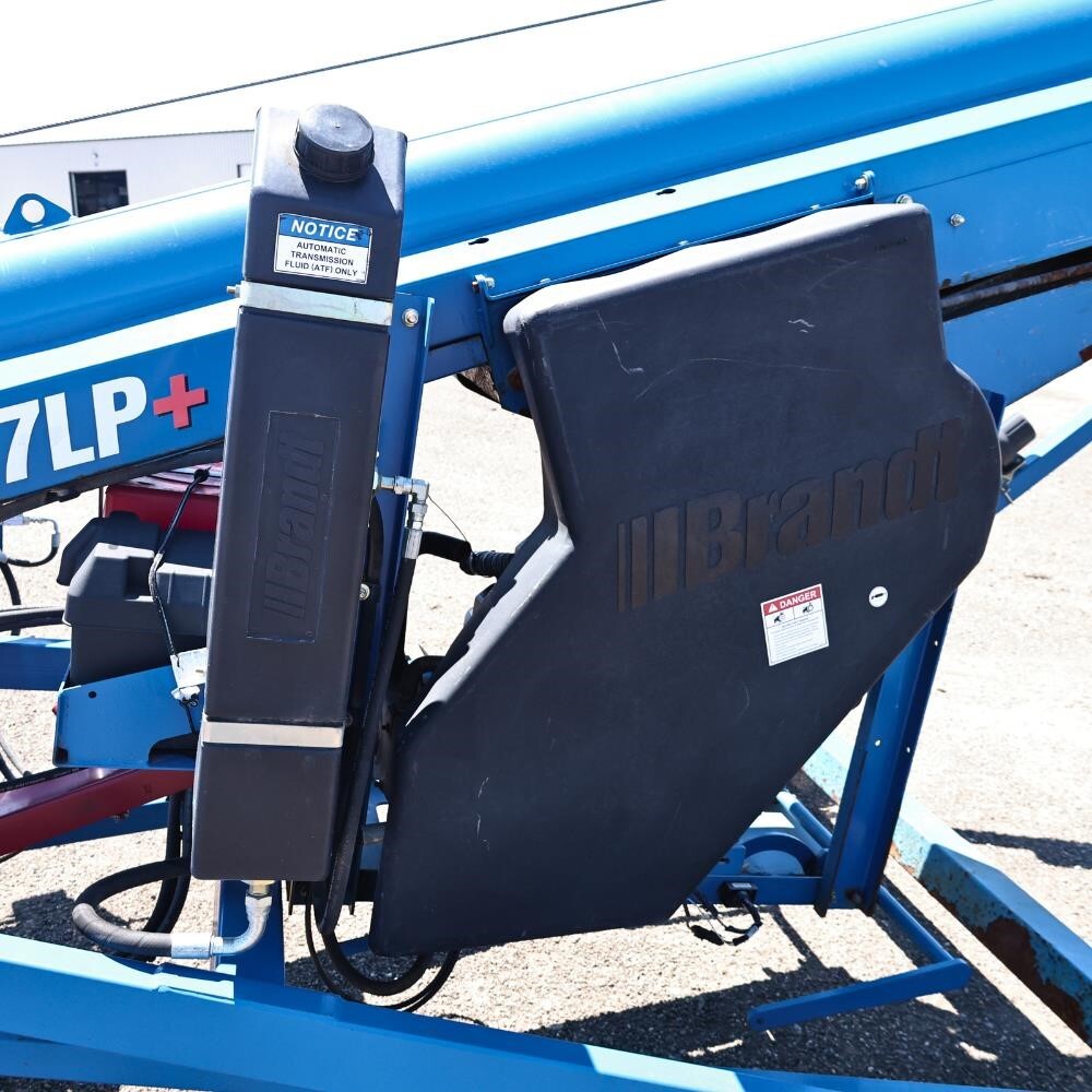 2018 Brandt 1547LP+ Augers and Conveyor