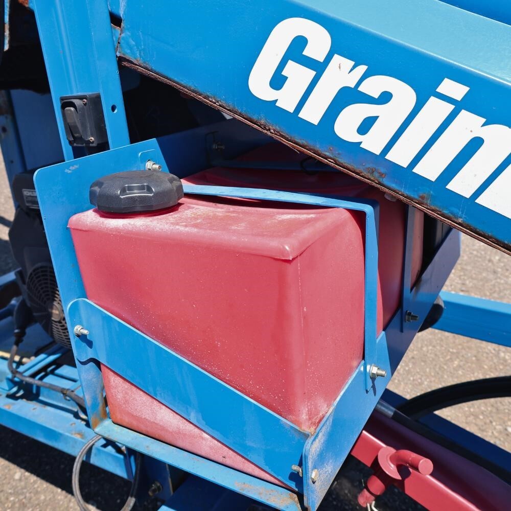 2018 Brandt 1547LP+ Augers and Conveyor