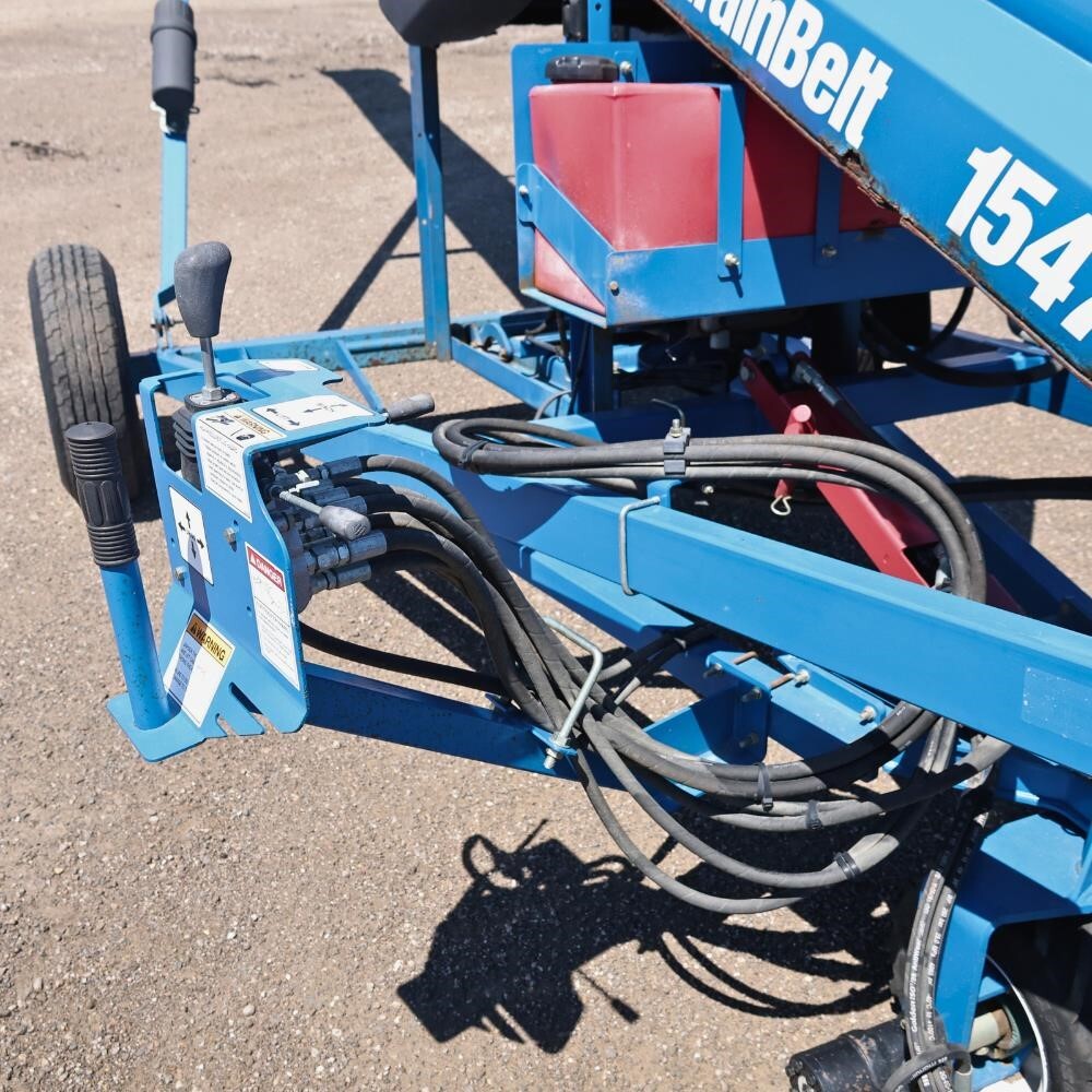 2018 Brandt 1547LP+ Augers and Conveyor