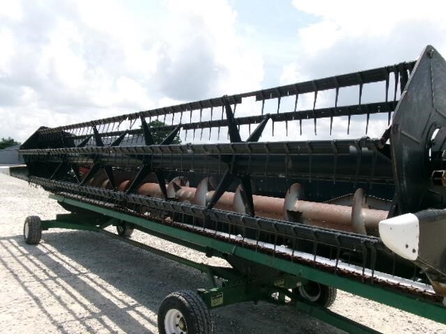  Gleaner 800 Platform