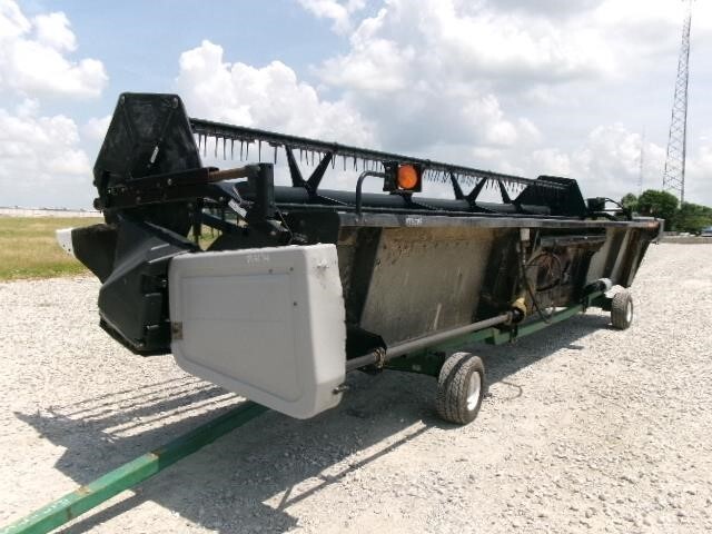  Gleaner 800 Platform