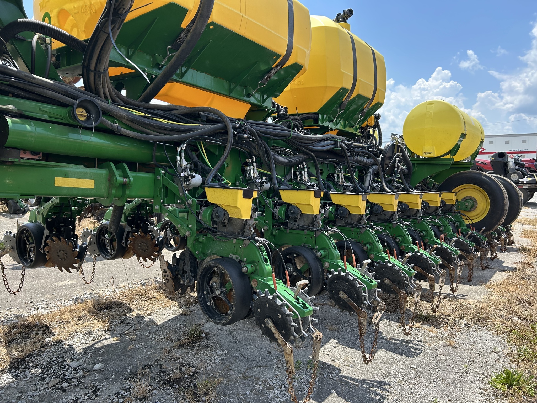 2023 John Deere 1775NT Planter