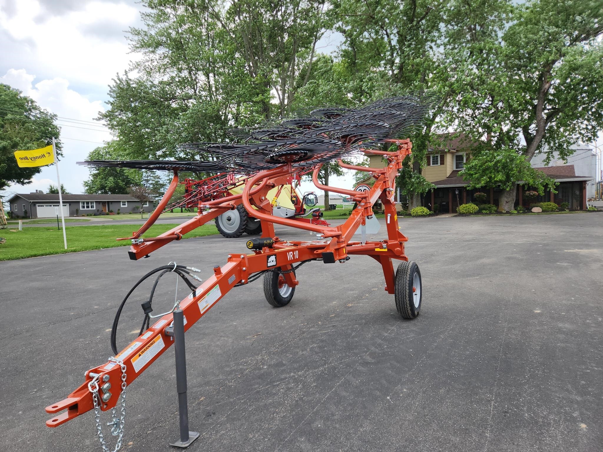 2025 Rhino VR10 Rake