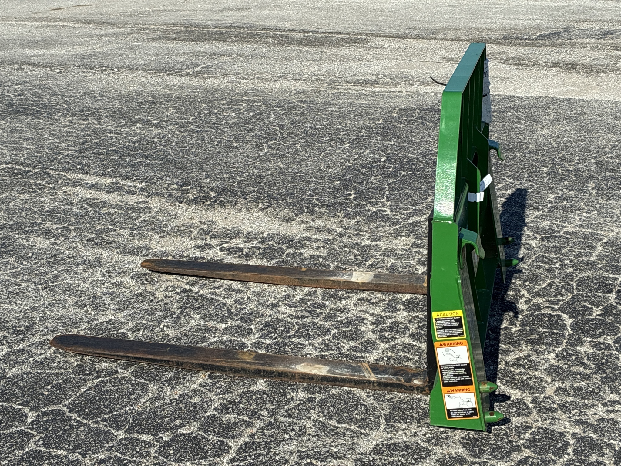 2022 Frontier AP12F Loader and Skid Steer Attachment