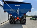  Kinze 1121 Grain Cart