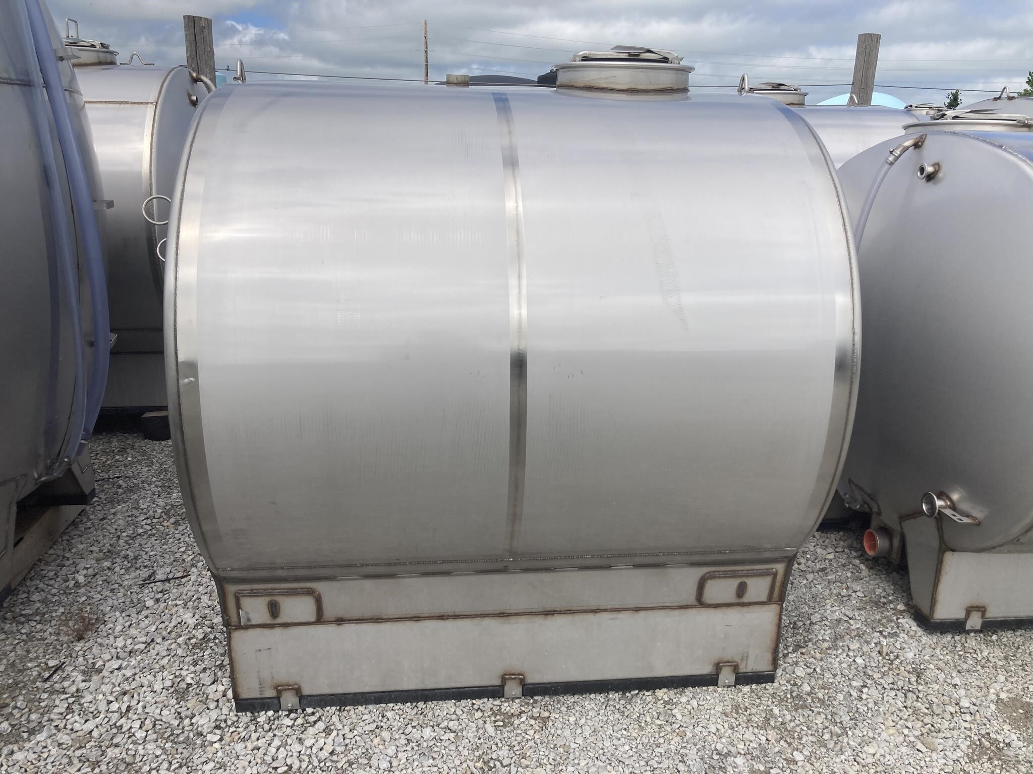 2024 MID-STATE TANK CO 8755 Seed Tender