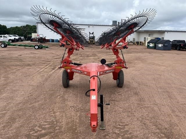 2020 Kuhn SR112GII Rake