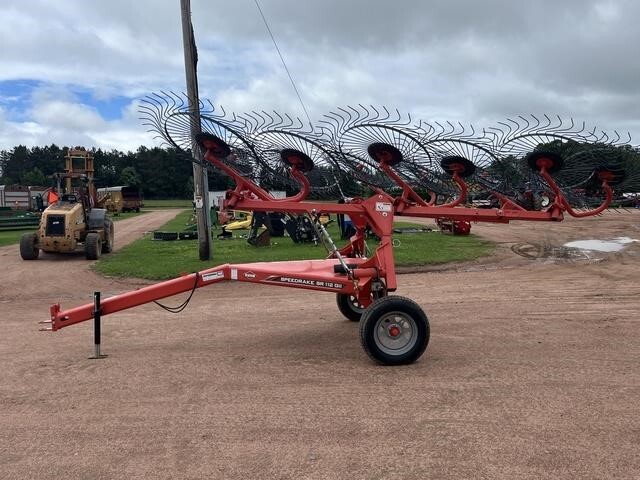 2020 Kuhn SR112GII Rake